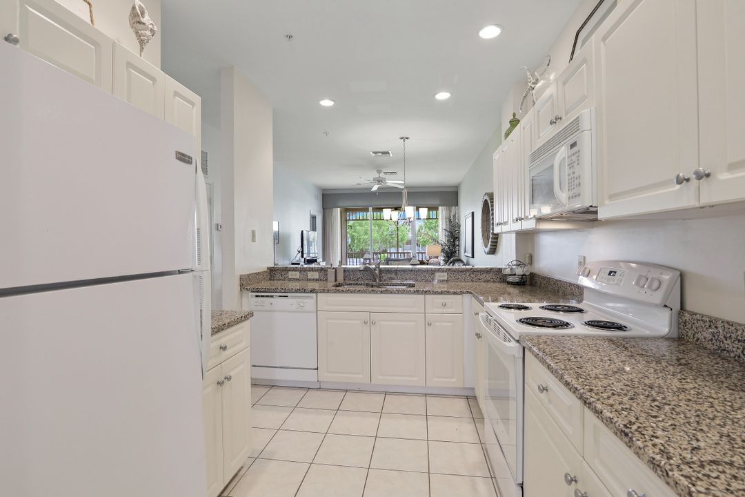7910 Mahogany Run Ln #1225, Naples, FL 34113