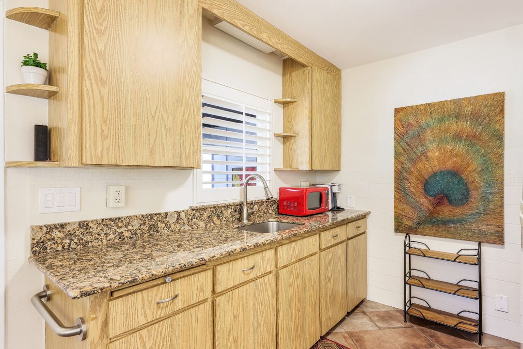 27285 Rio Vista Cir, Bonita Springs, FL 34135