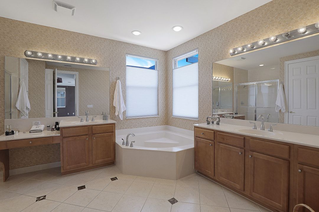 2222 Campestre Terrace, Naples, FL 34119