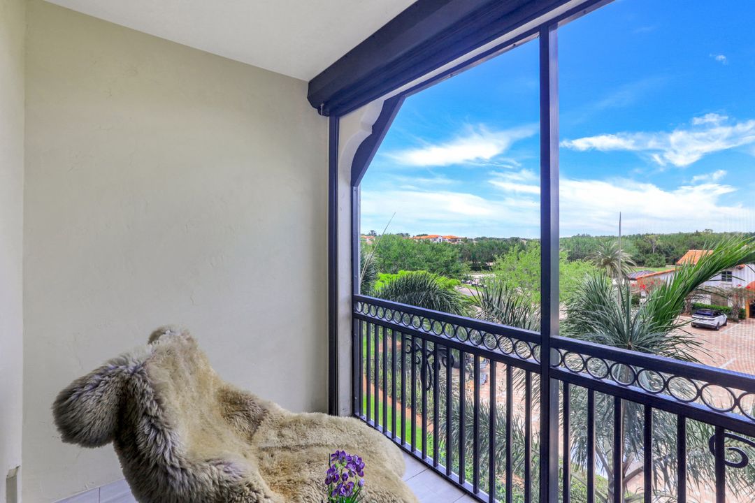 16449 Carrara Way #15-201, Naples, FL 34110