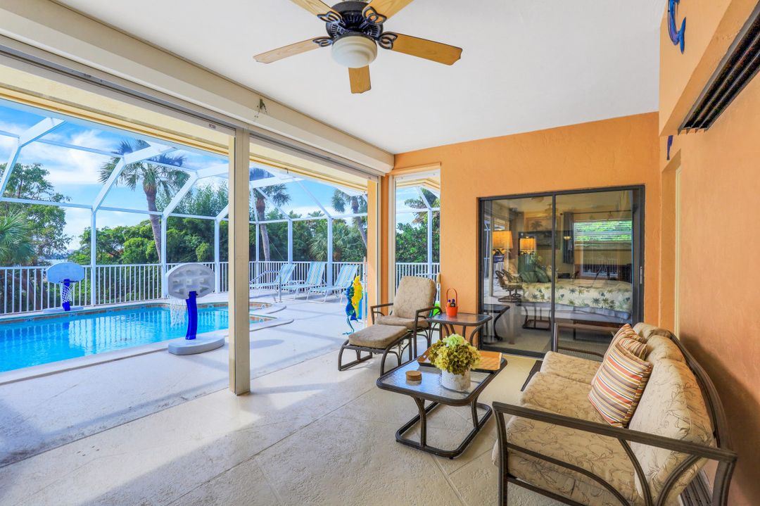 550 Inlet Dr, Marco Island, FL 34145