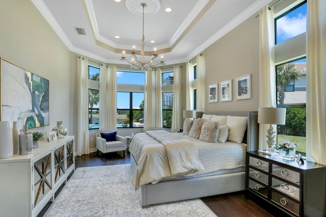 4600 Azalea Dr, Naples, FL 34119