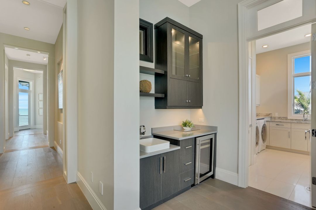 27380 Hickory Blvd, Bonita Springs, FL 34134