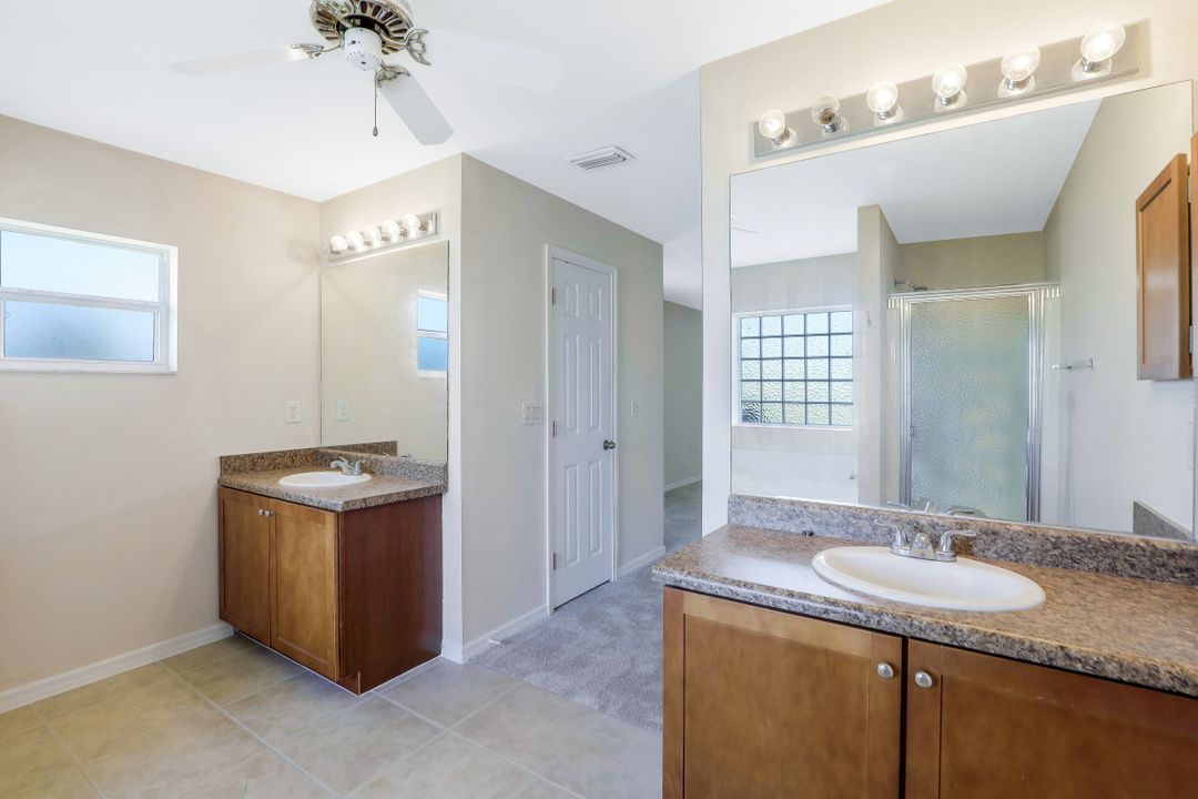 1713 NW 3rd Pl, Cape Coral, FL 33993