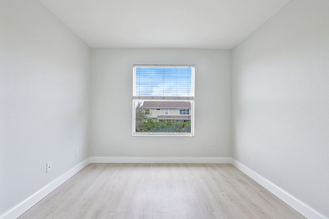 13391 Bristol Park Way, Fort Myers, FL 33913