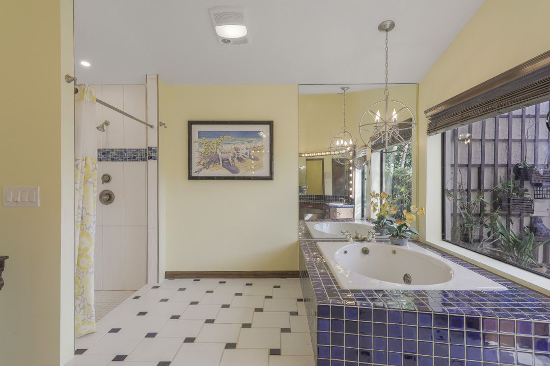 513 SW 51st Terrace, Cape Coral, FL 33914