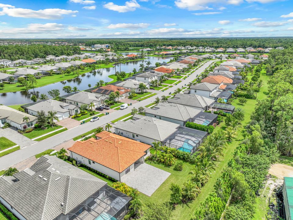 2134 Antigua Ln, Naples, FL 34120