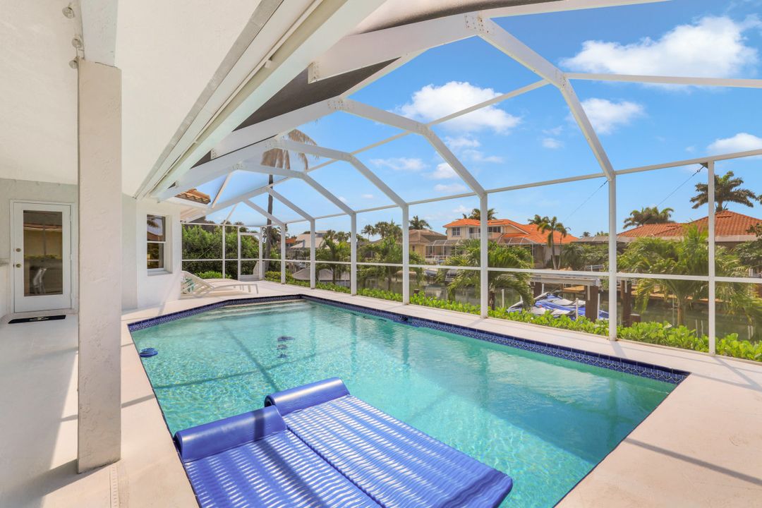 1161 Twin Oak Ct, Marco Island, FL 34145