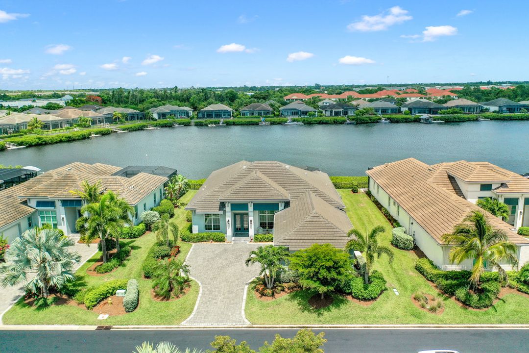 17212 Hidden Estates Cir, Fort Myers, FL 33908