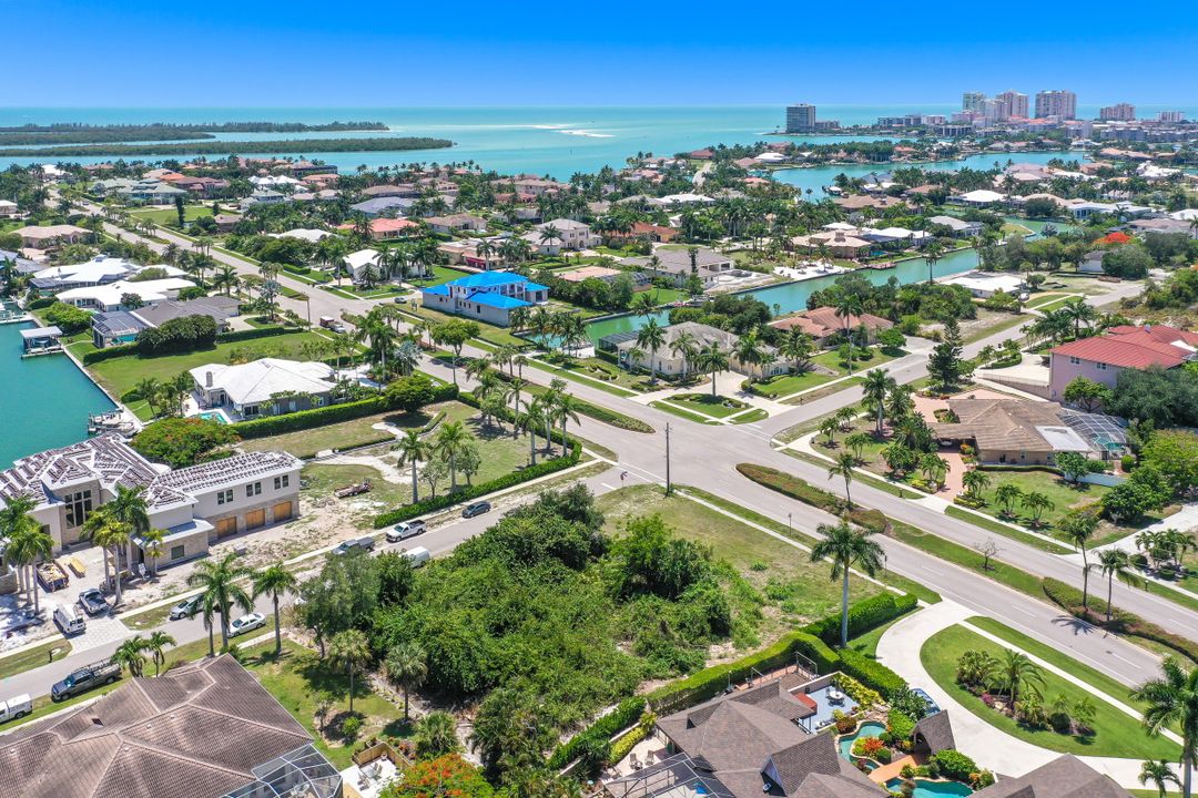 849 S Barfield Dr, Marco Island, FL 34145