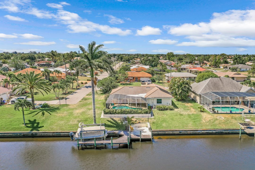 1927 SE 10th St, Cape Coral, FL 33990