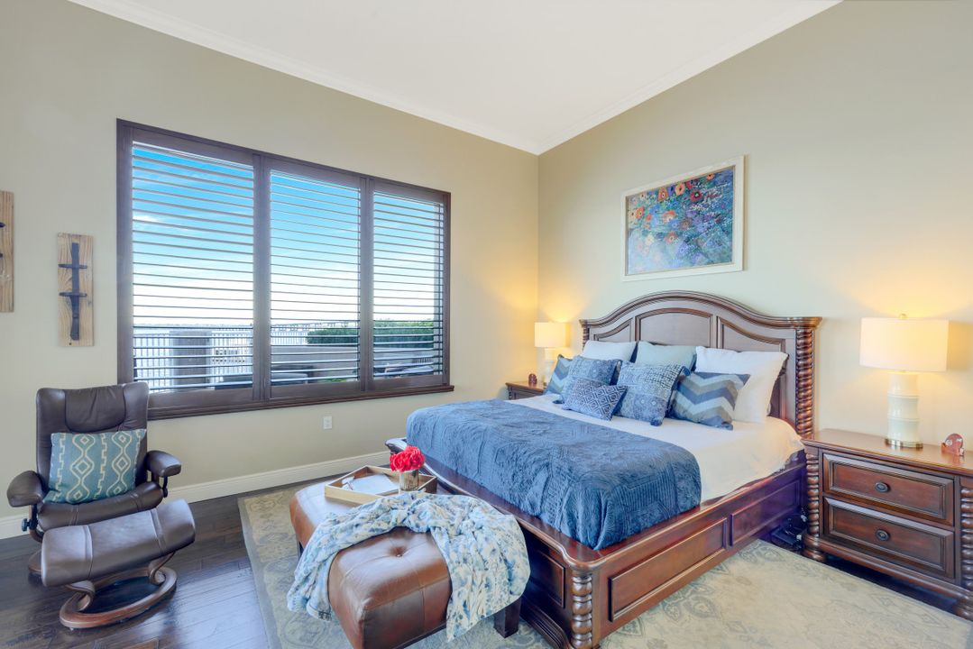 2104 W First St #301, Fort Myers, FL 33901