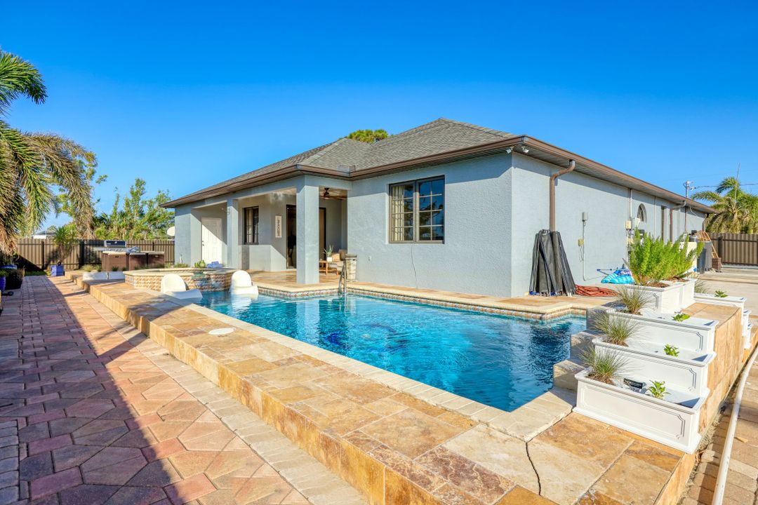 2418 NW 28th St, Cape Coral, FL 33993