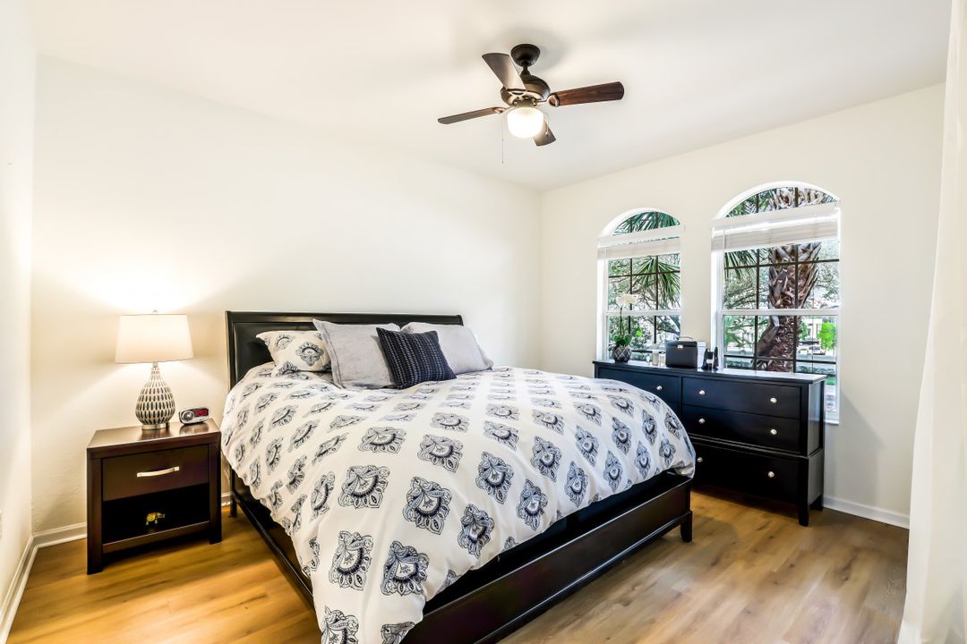 10020 Heather Ln #903, Naples, FL 34119