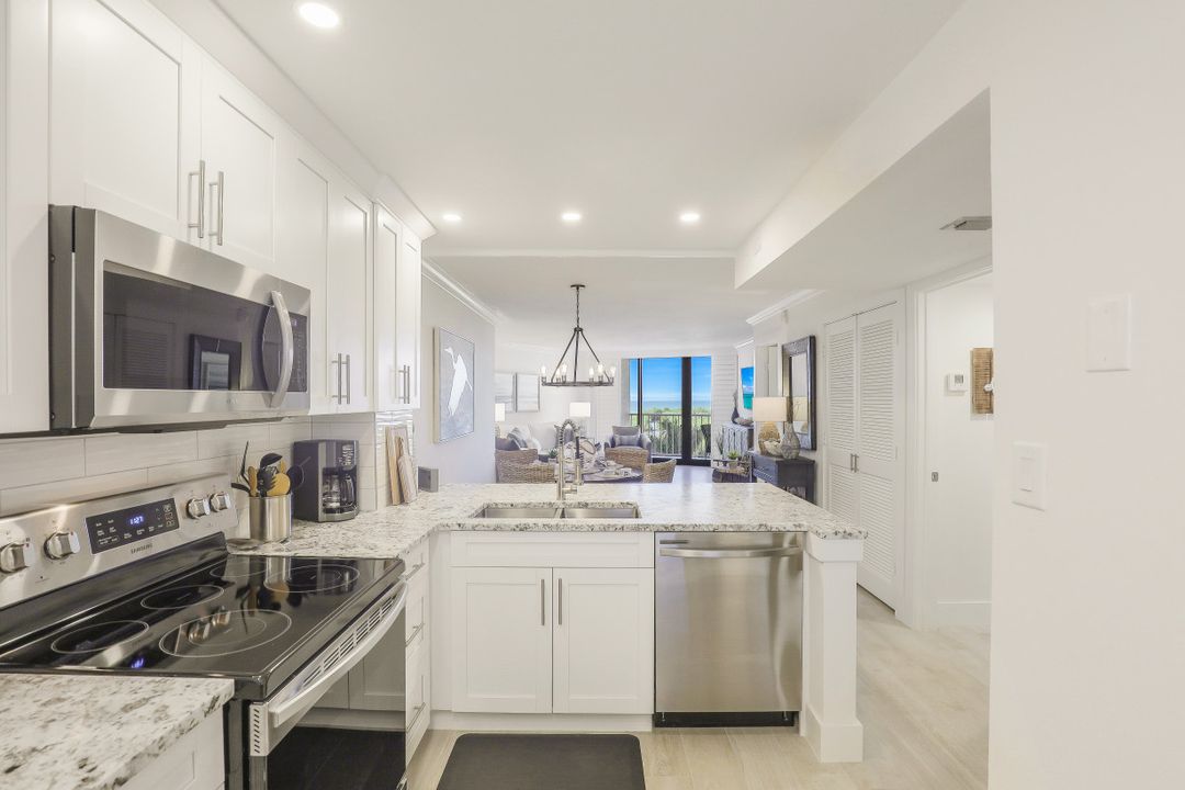 380 Seaview Ct #601, Marco Island, FL 34145