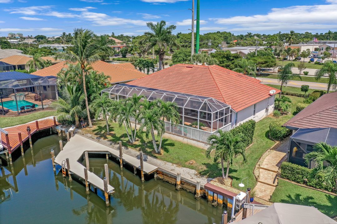 416 Bald Eagle Dr, Marco Island, FL 34145