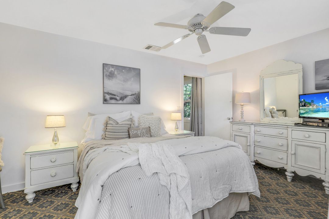 15300 Captiva Dr, Captiva, FL 33924