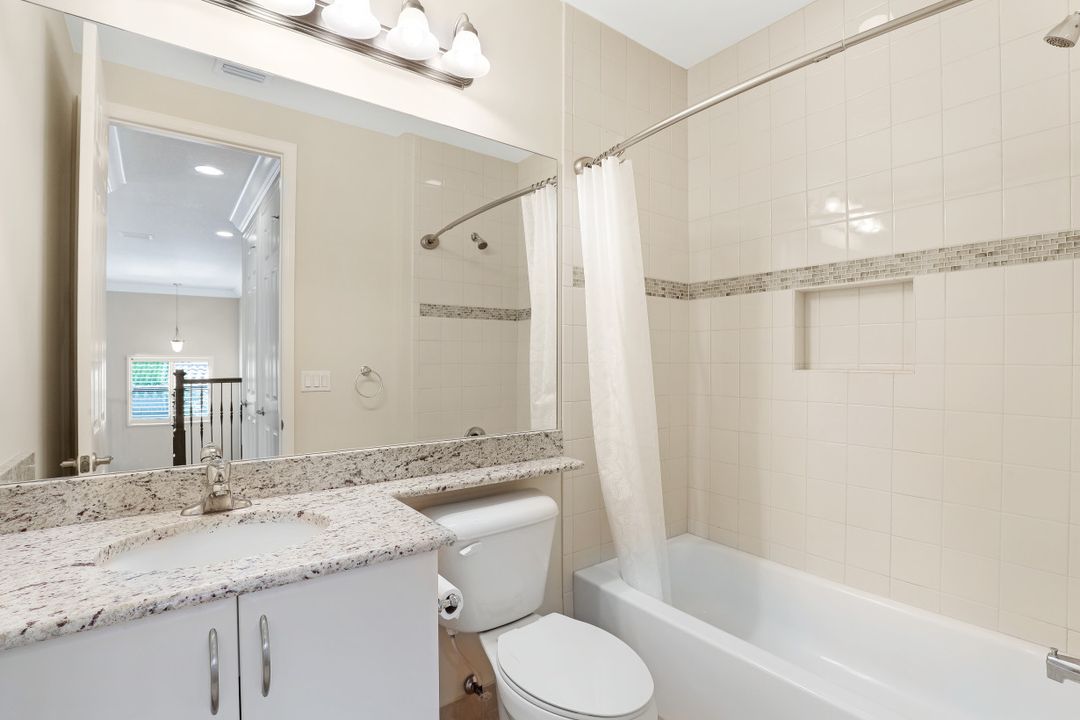 2939 Cinnamon Bay Cir, Naples, FL 34119