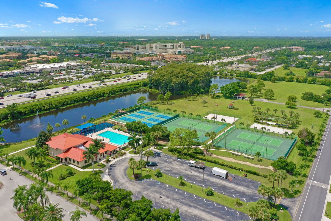 13202 Greywood Cir, Fort Myers, FL 33966