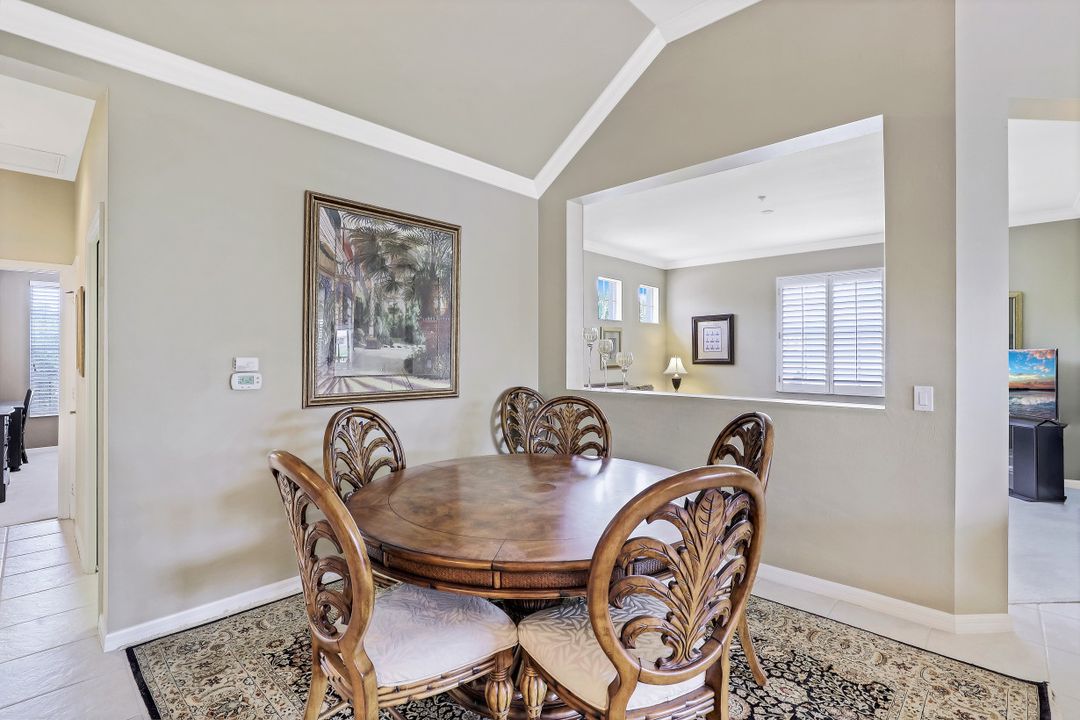 7060 Bay Woods Lake Ct #201, Fort Myers, FL 33908