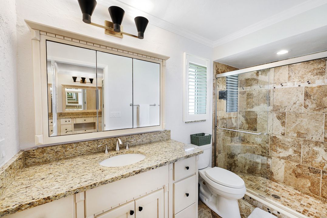 28379 Las Palmas Cir, Bonita Springs, FL 34135