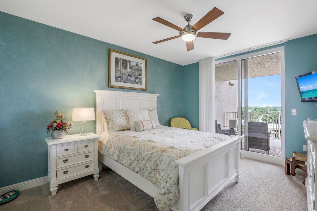 2090 W First St #808, Fort Myers, FL 33901