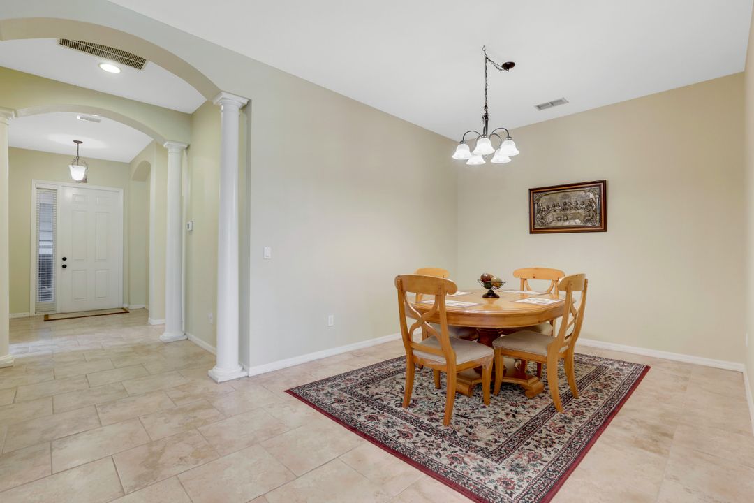 13826 Cleto Dr, Estero, FL 33928