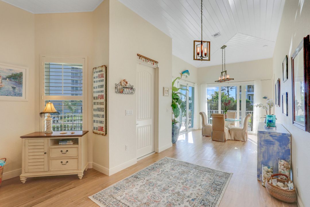 27892 Forester Dr, Bonita Springs, FL 34134