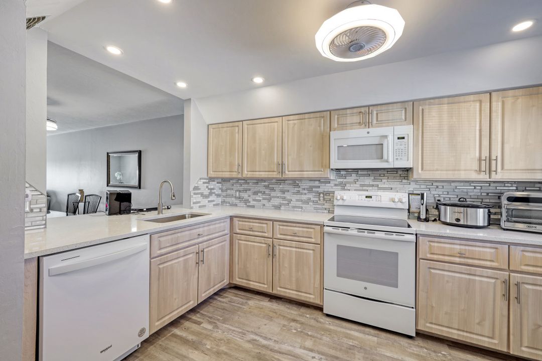 830 SW 48th Terrace, Cape Coral, FL 33914