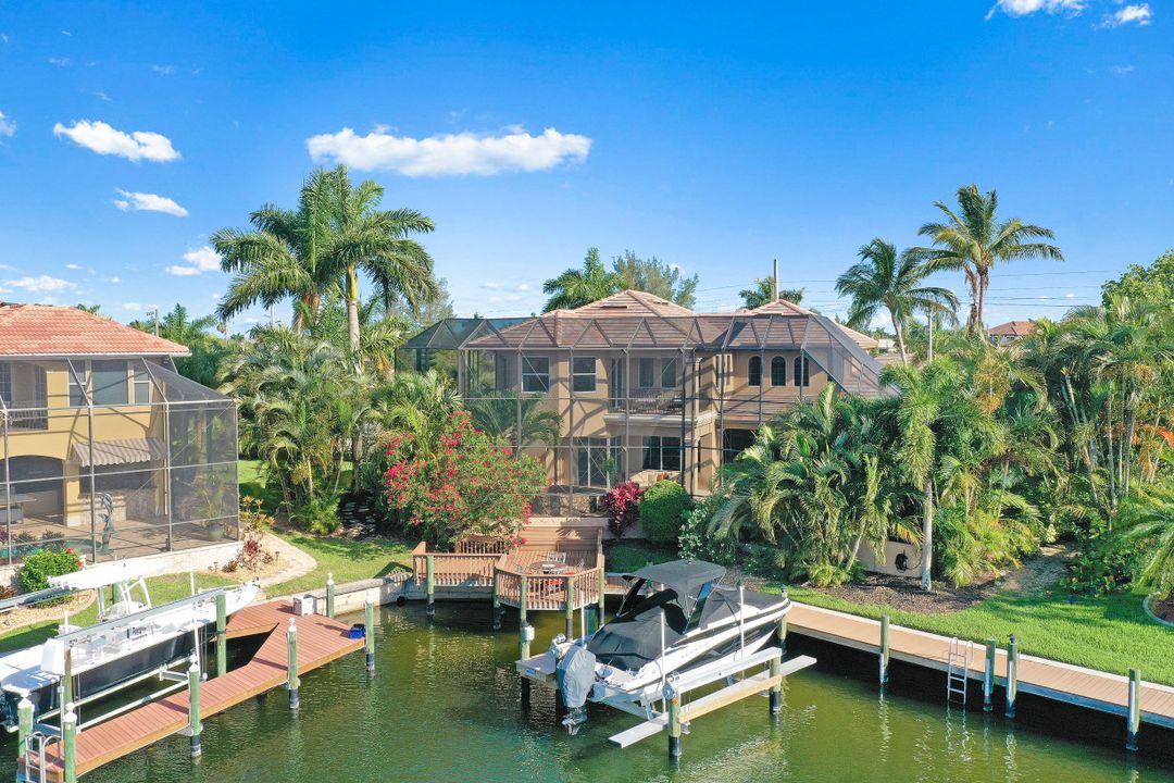 2604 Cape Coral Pkwy W, Cape Coral, FL 33914