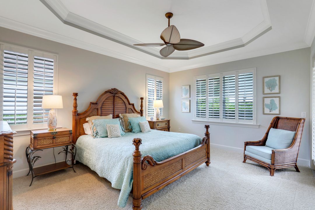 9765 Nickel Ridge Cir, Naples, FL 34120