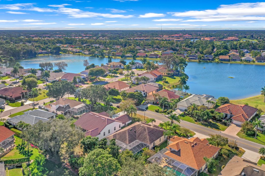 316 Lambton Ln, Naples, FL 34104