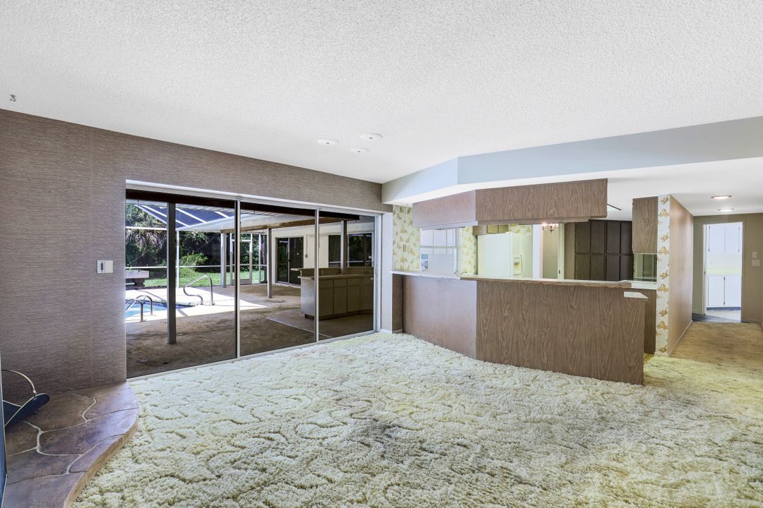 27126 Rue De Paix, Bonita Springs, FL 34135