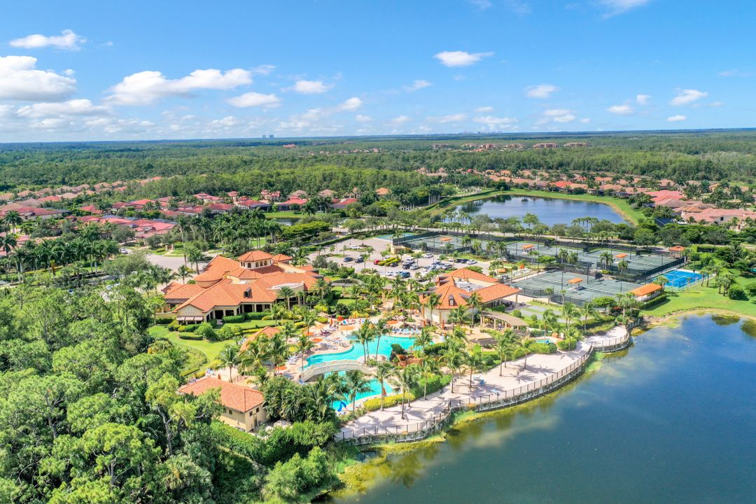 9528 Avellino Way #2515, Naples, FL 34113