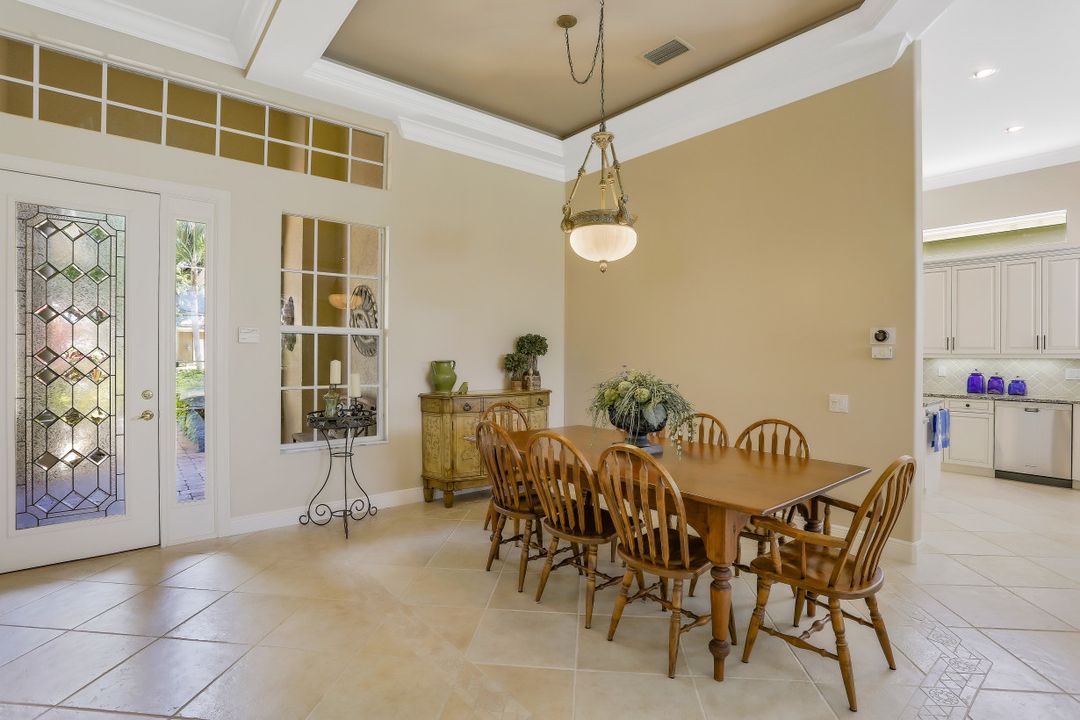 28637 Pienza Ct, Bonita Springs, FL 34135