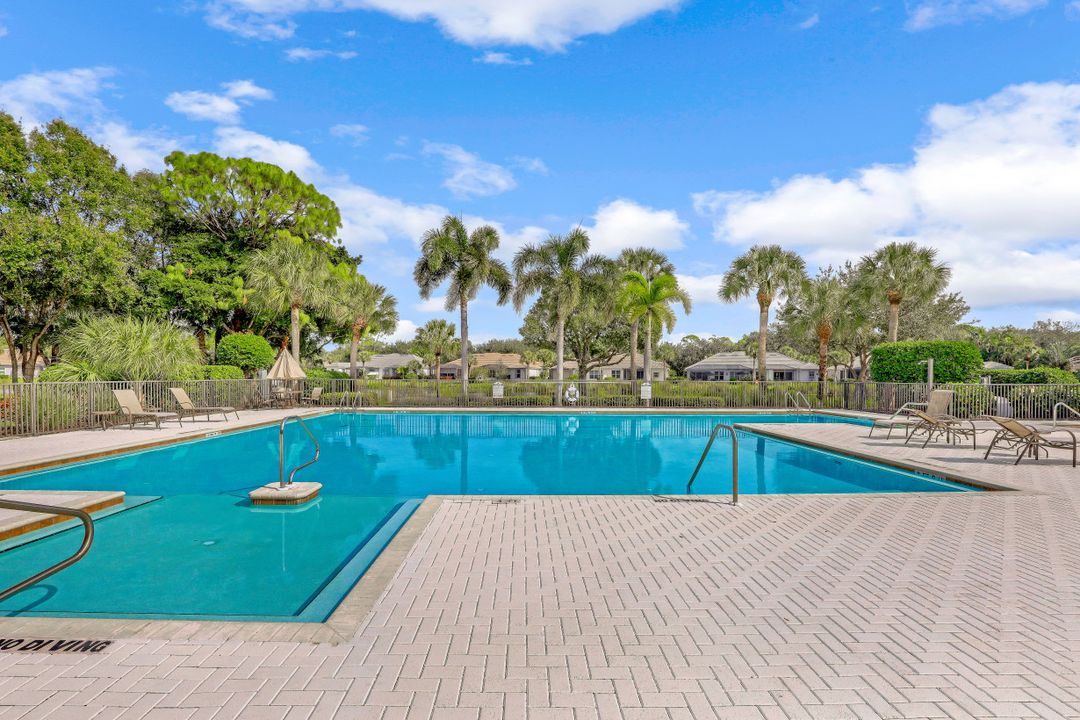 7122 Blue Juniper Ct #101, Naples, FL 34109