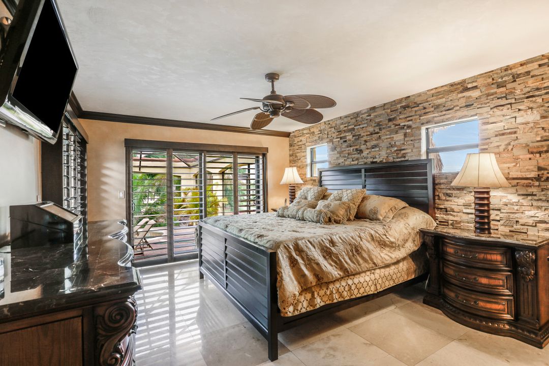 771 S Barfield Dr, Marco Island, FL 34145