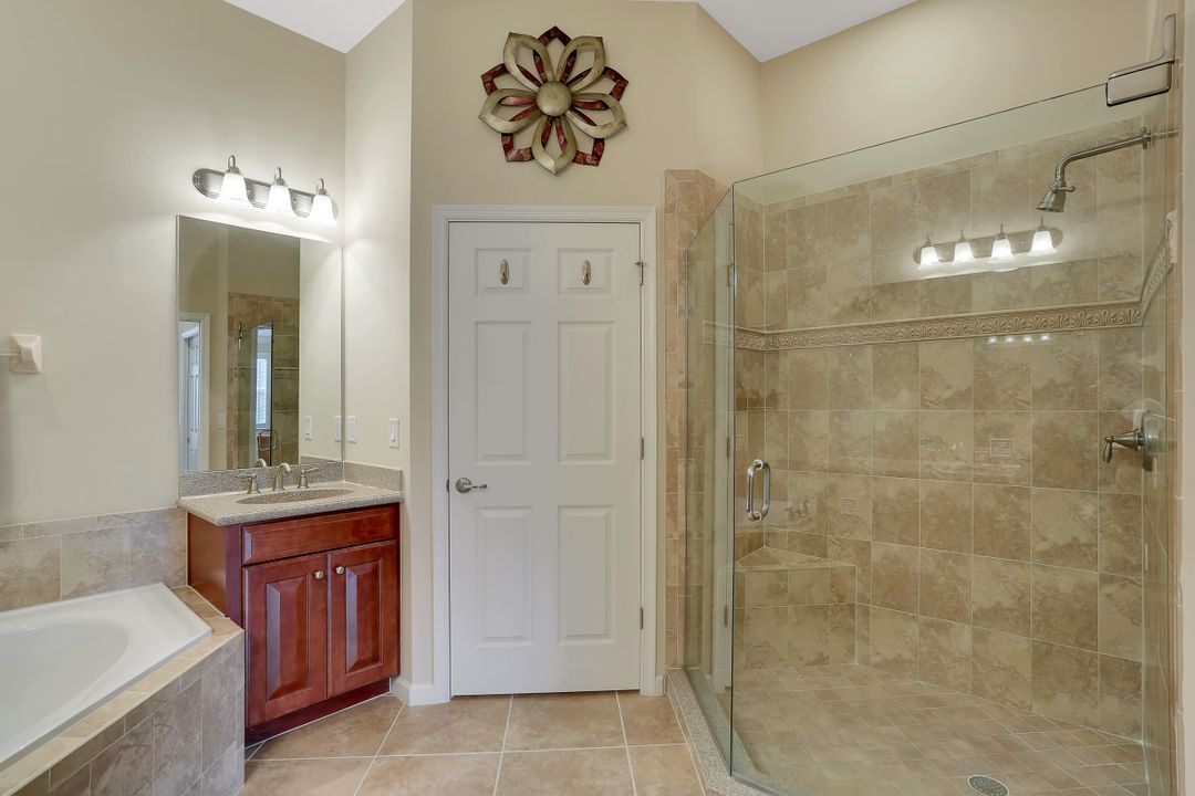 9508 Ironstone Terrace #201, Naples, FL 34120