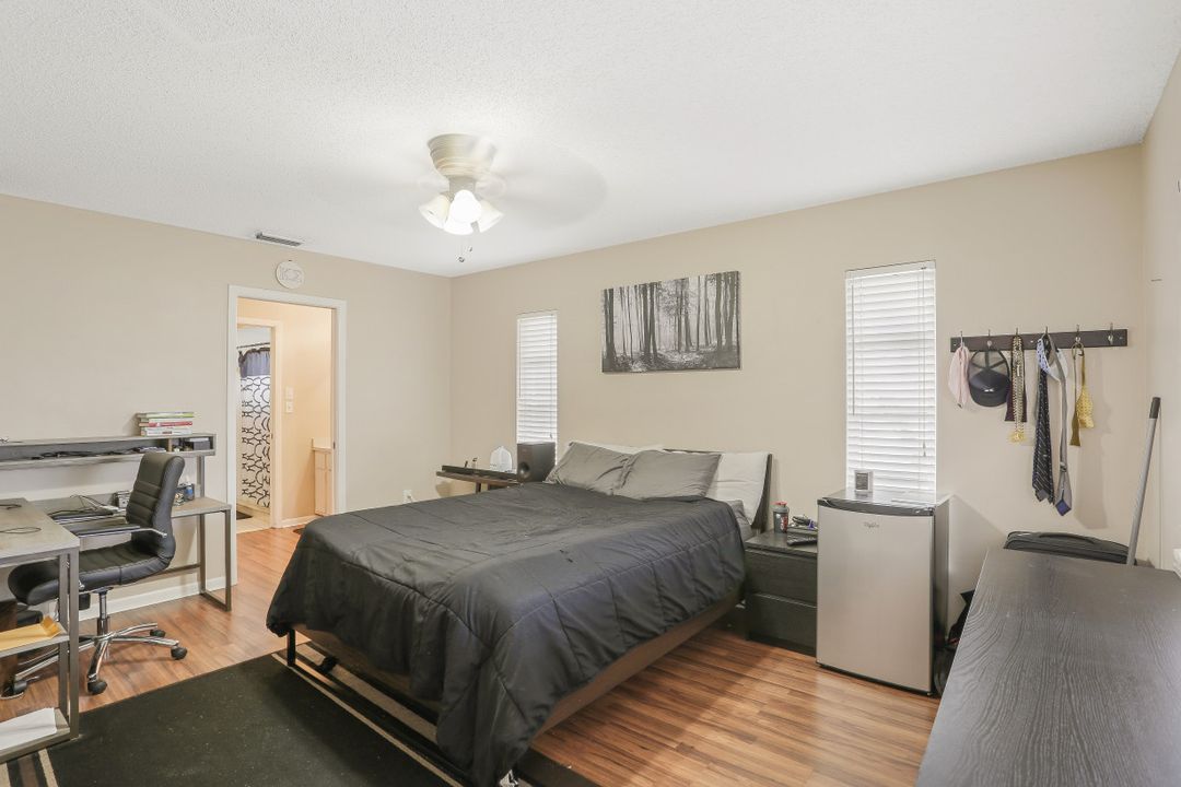 17384 Delaware Rd, Fort Myers, FL 33967