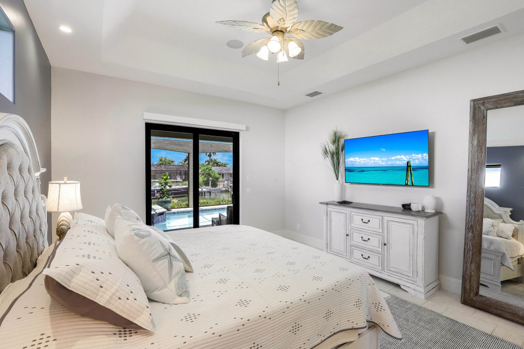 842 Elm Ct, Marco Island, FL 34145