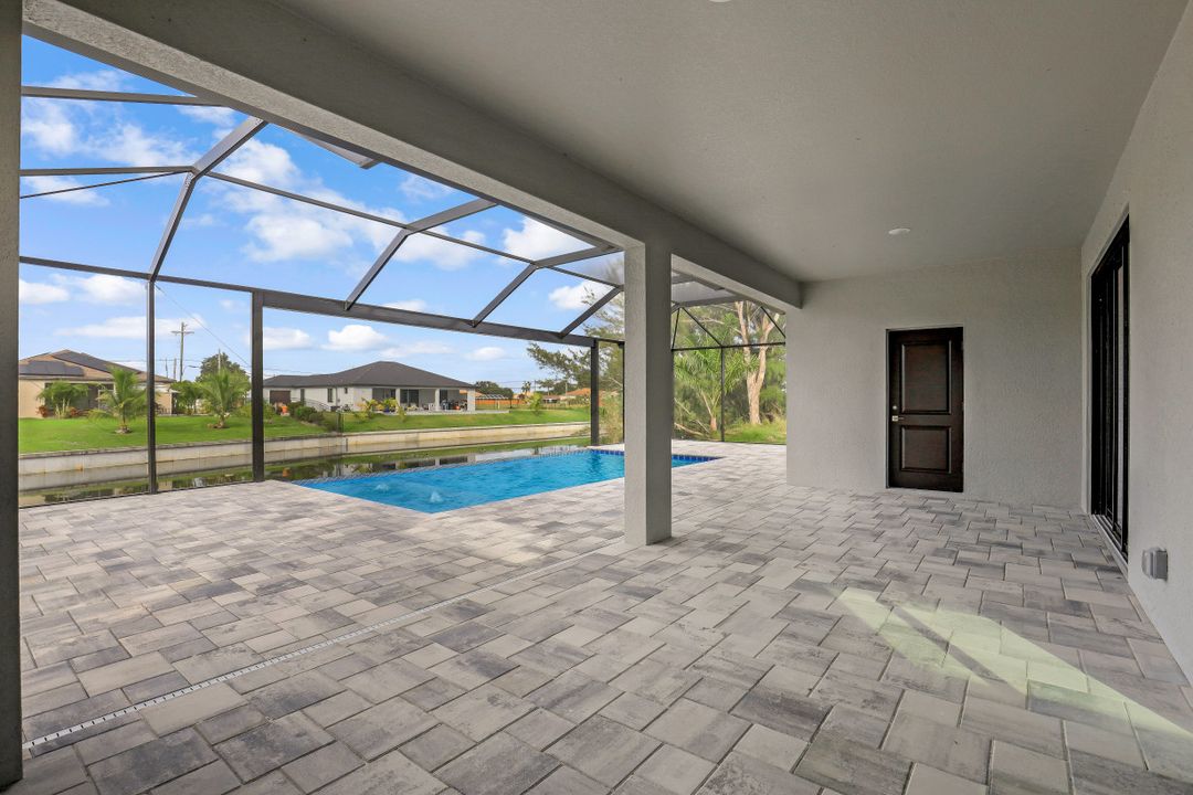 1529 SW 28th Terrace, Cape Coral, FL 33914