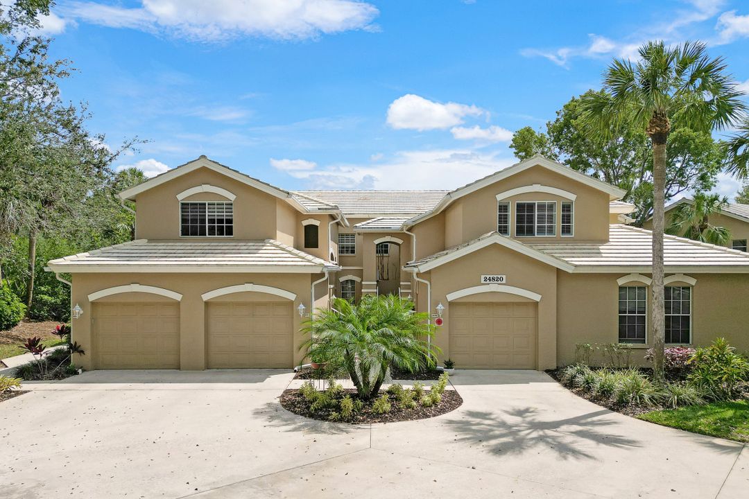 24820 Lakemont Cove Ln #201, Bonita Springs, FL 34134