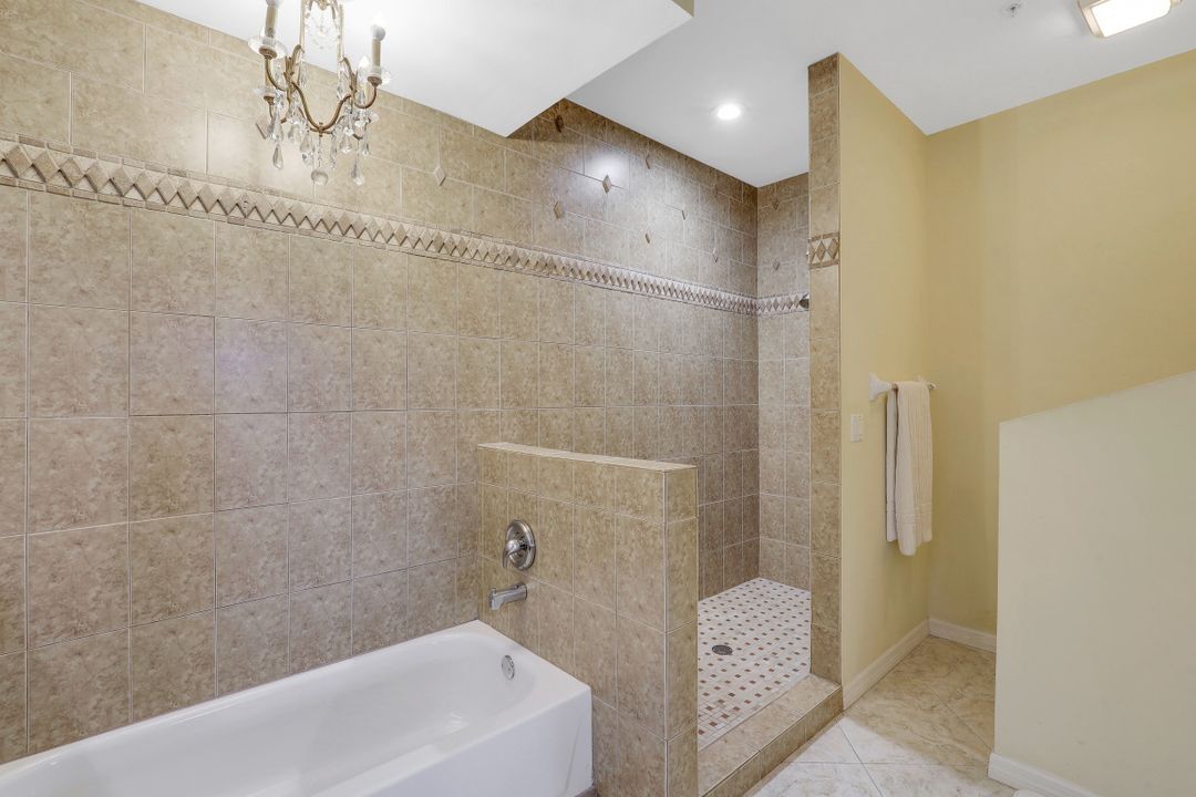 4120 Bayhead Dr #306, Bonita Springs, FL 34134