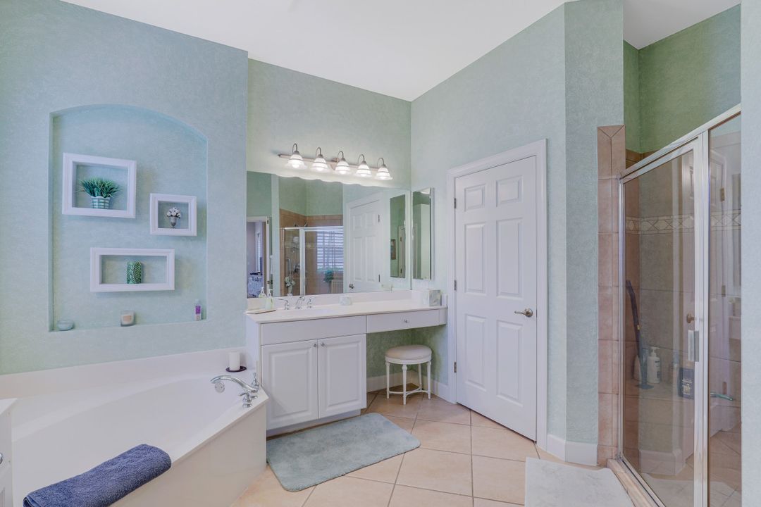 20060 Buttermere Ct, Estero, FL 33928