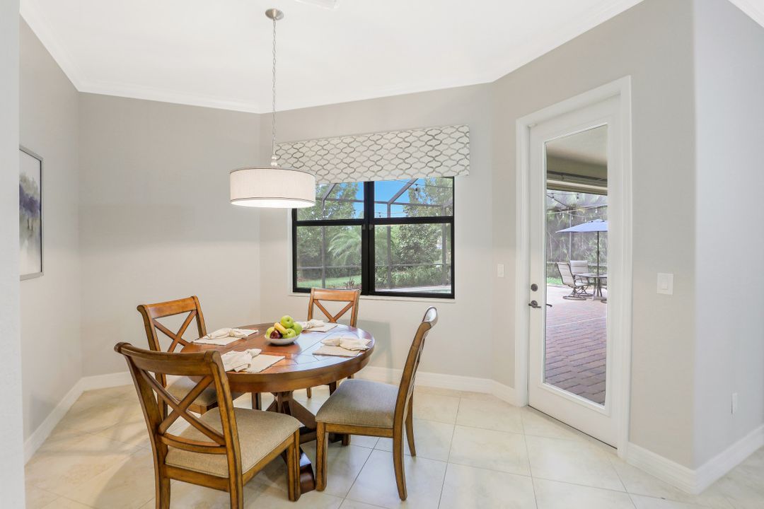 28520 Longford Ct, Bonita Springs, FL 34135