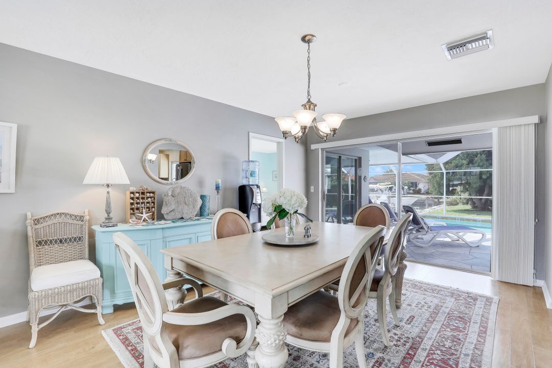 911 Tulip Ct, Marco Island, FL 34145