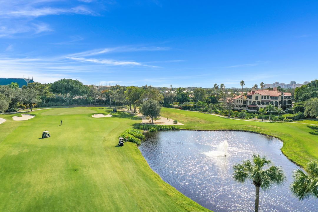 5850 Pelican Bay Blvd, Naples, FL 34108