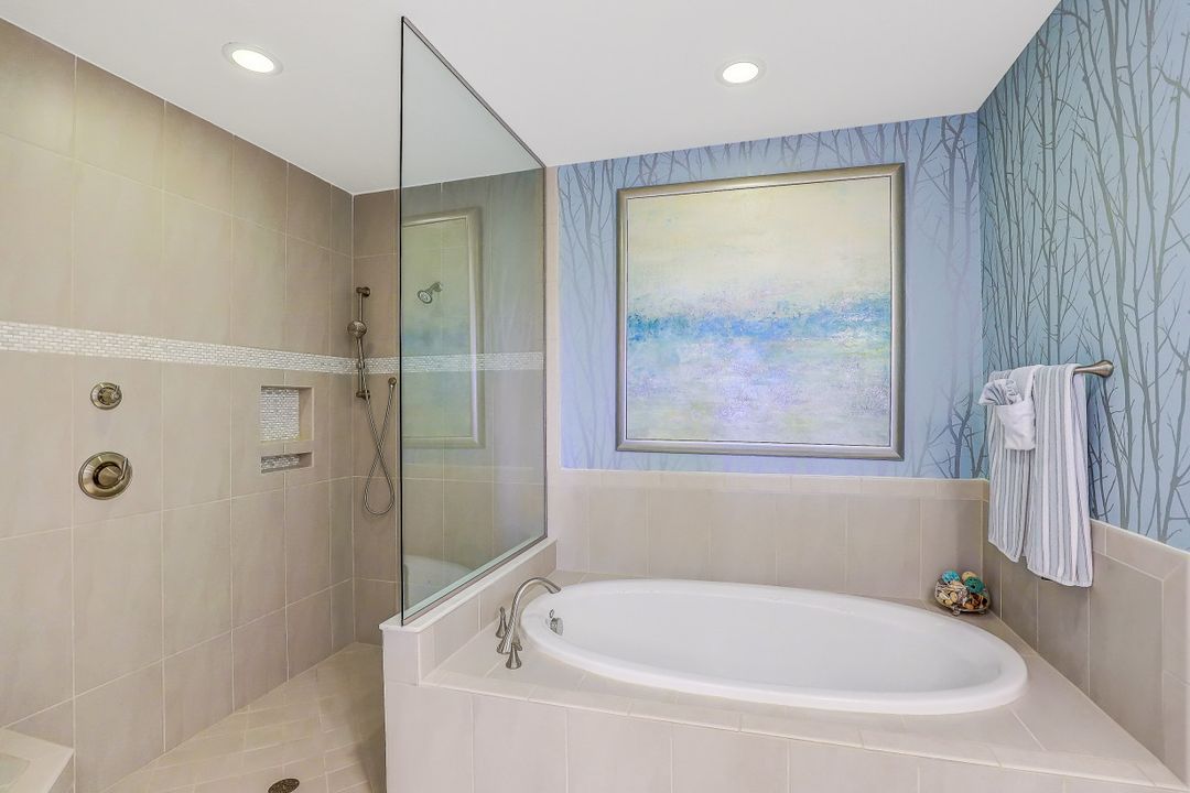 16433 Carrara Way #201, Naples, FL 34110