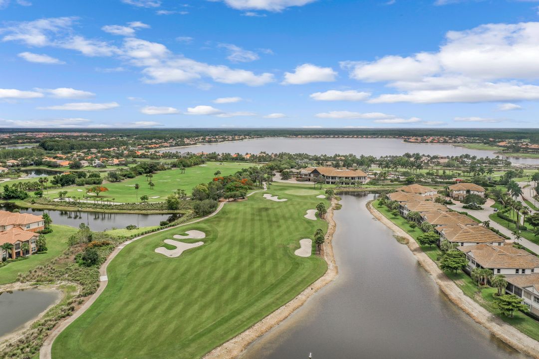 8779 Coastline Ct #202, Naples, FL 34120