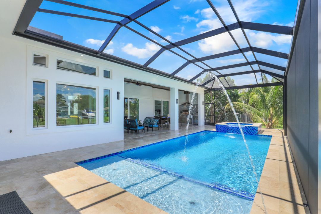 5333 Bayshore Ave, Cape Coral, FL 33904